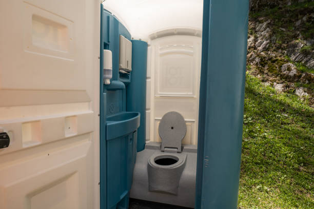 Best Luxury portable toilet rental  in Bicknell, IN